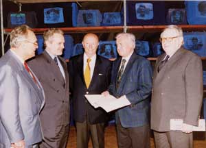 Eröffnung des Medien- und Kulturhauses Lÿz 1996: Landrat Walter Nienhagen, Staatssekretär Jochen Westermann, Gyula Trebitsch, Oberkreisdirektor Karl Heinz Forster, Rudolf Stilcken